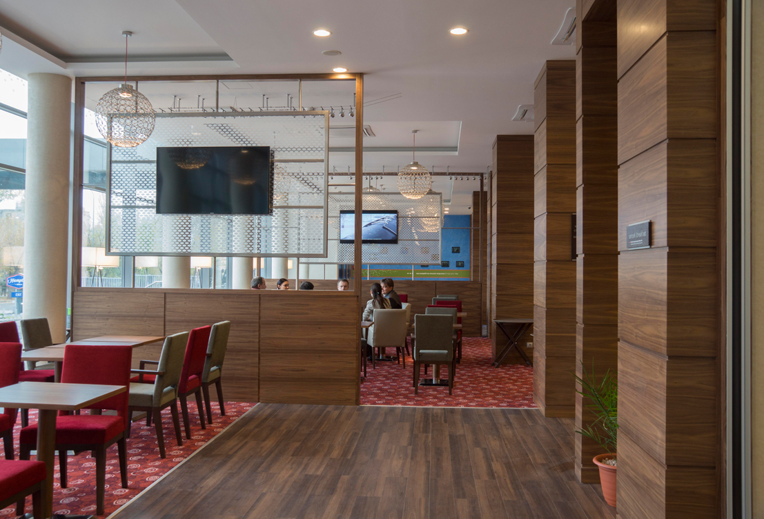 hilton 064